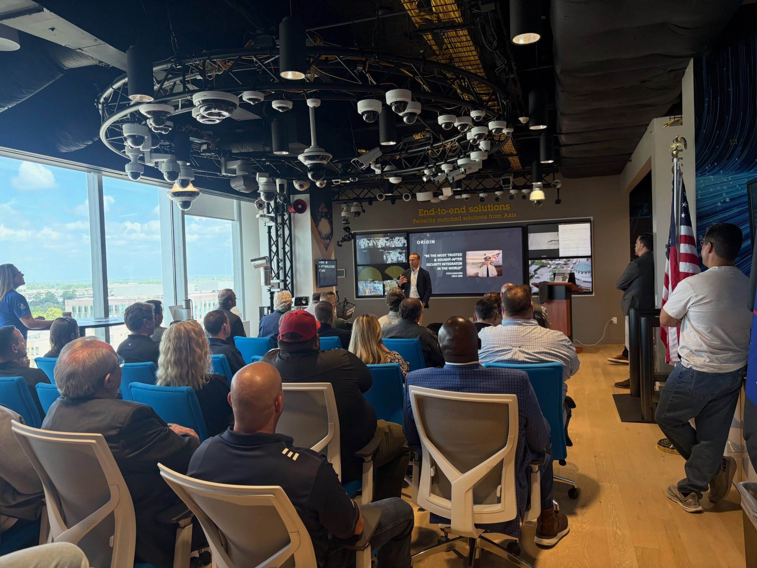 Houston Connect is underway! @axiscommunications @milestonesystems @wescoanixter#lenelS2